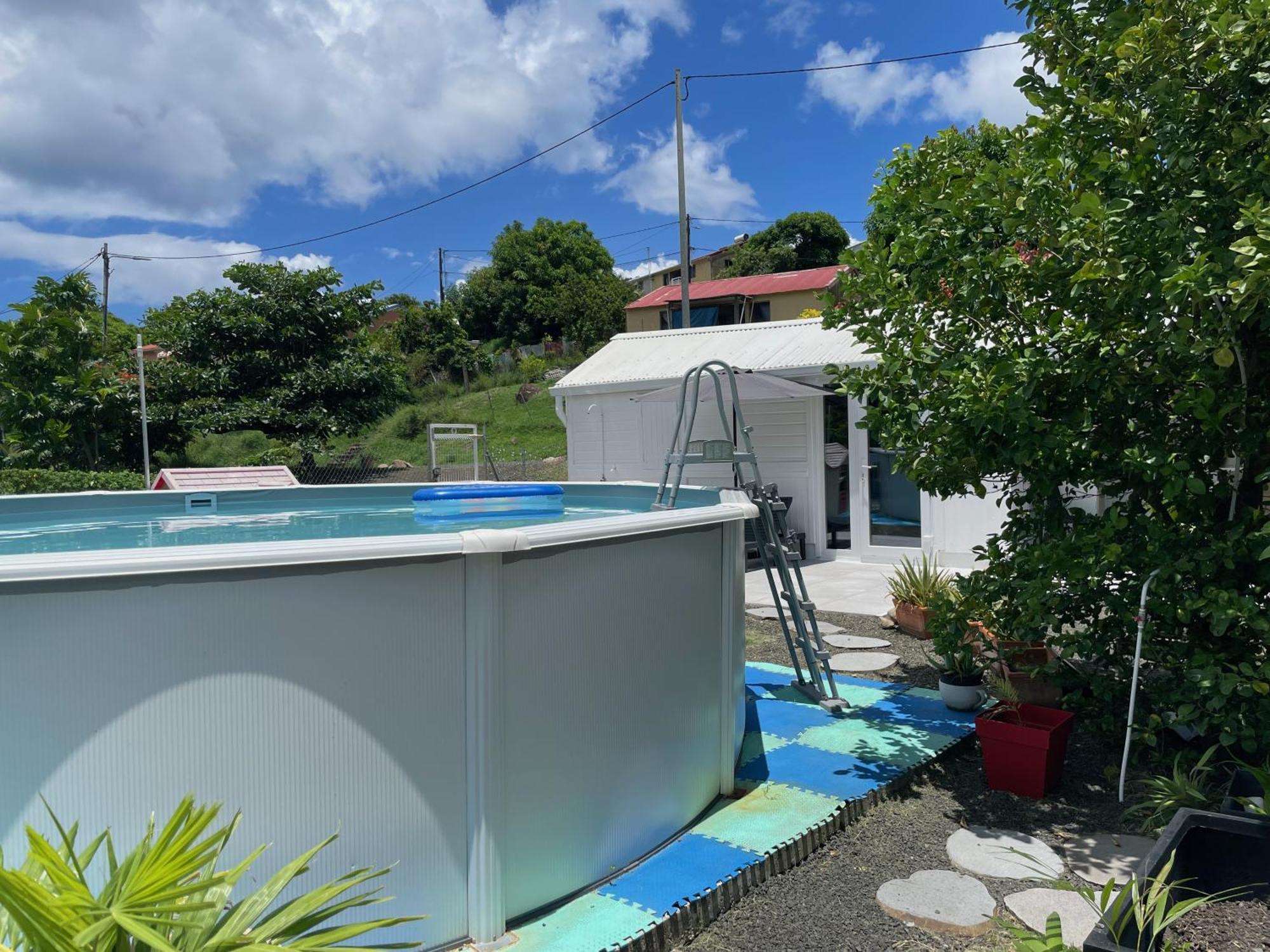 Bungalow "Doussin' Kreyol", Au Calme A 150M De La Plage Grande Anse المظهر الخارجي الصورة