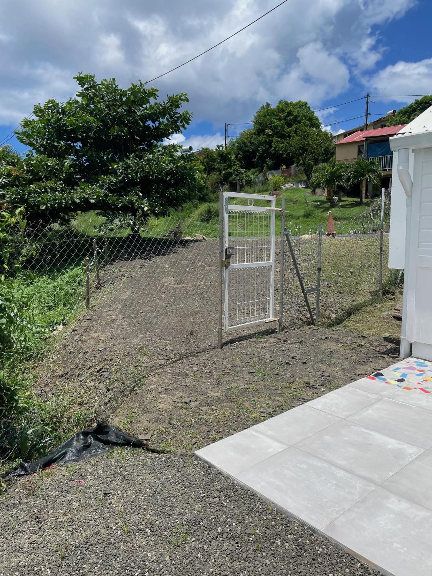Bungalow "Doussin' Kreyol", Au Calme A 150M De La Plage Grande Anse المظهر الخارجي الصورة